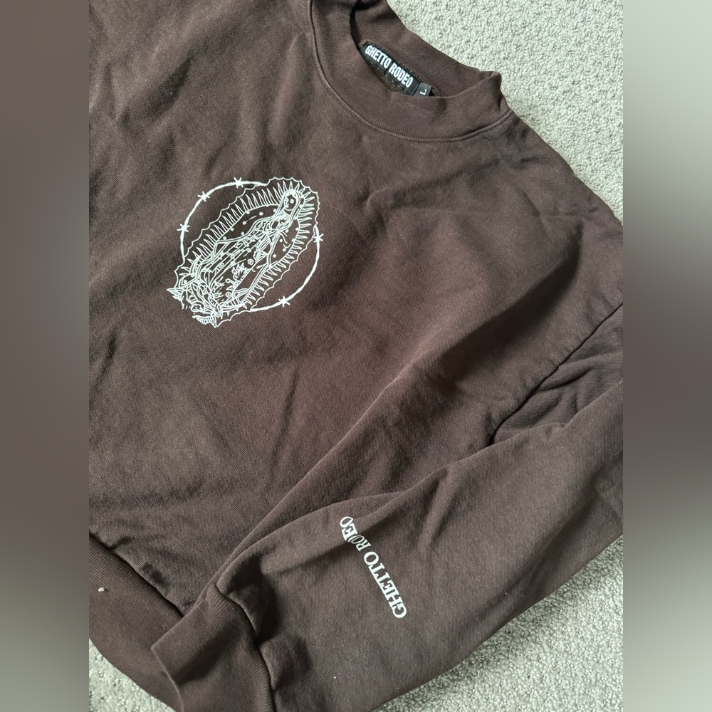 Ghetto Rodeo Virgensita Cropped Crew